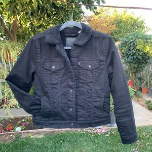 levis forever black original sherpa trucker jacket
